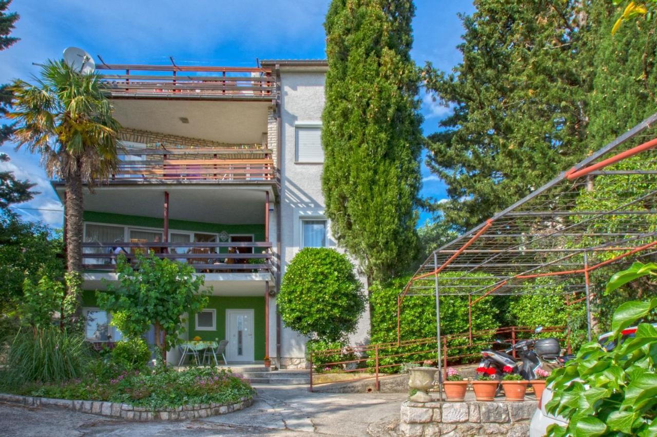 Apartments Sabina - 100M From Sea Crikvenica Esterno foto