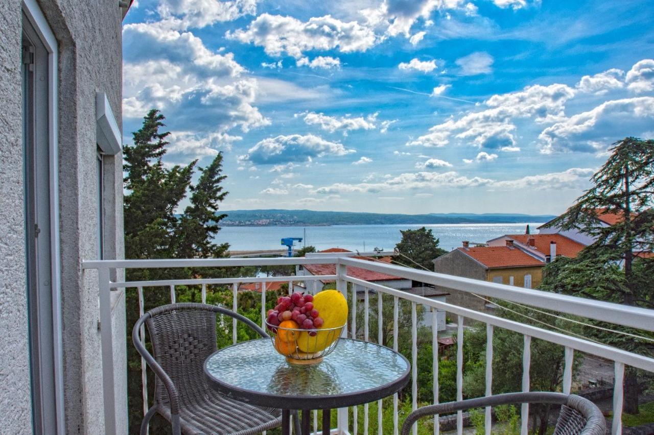 Apartments Sabina - 100M From Sea Crikvenica Esterno foto