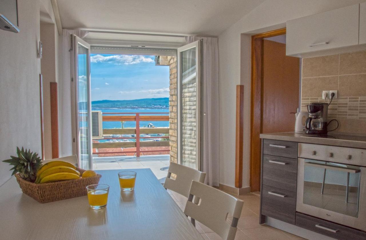 Apartments Sabina - 100M From Sea Crikvenica Esterno foto